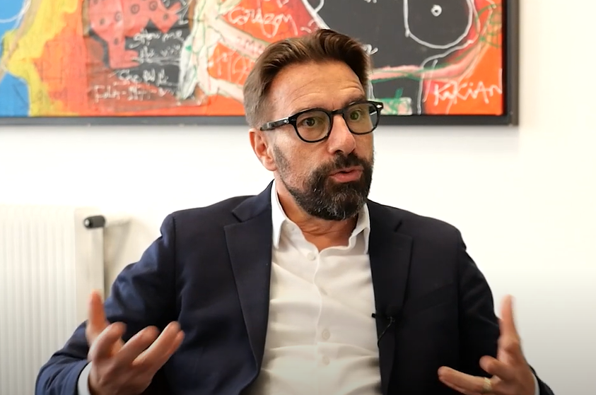 Faut-il supprimer l’ADEME ? Faut-il supprimer les normes ? Et si on arrêtait d’être caricaturaux…